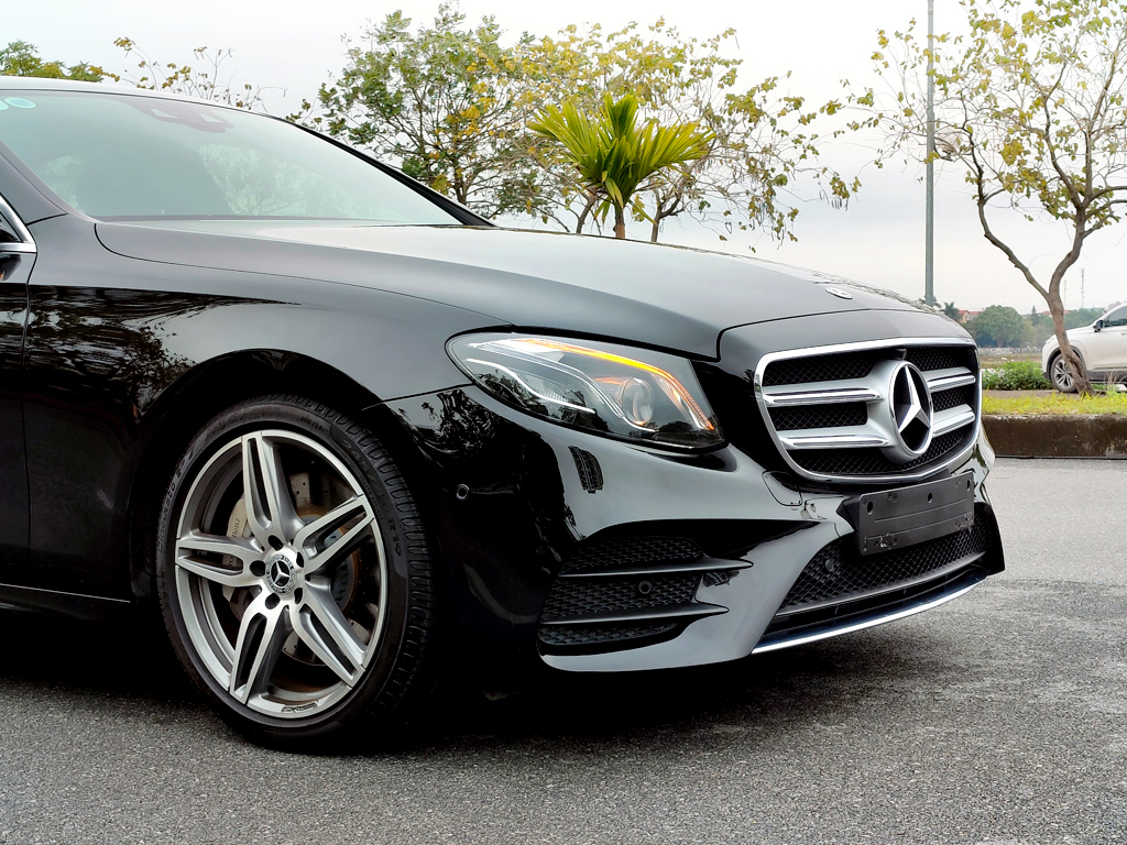 Mercedes E350 AMG đã có giá bán chính thức ra mắt cuối tháng này